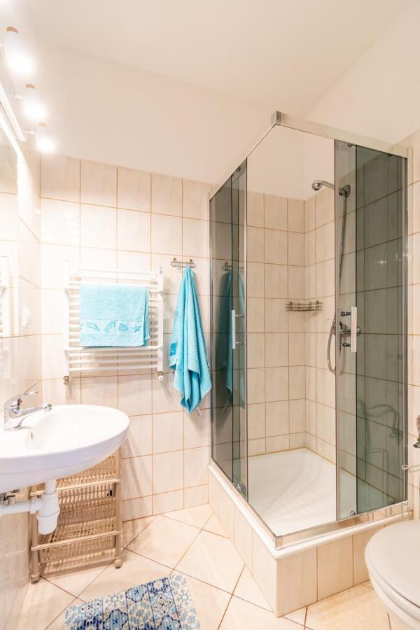 Pod Platanem Hotel Rowy  Bagian luar foto