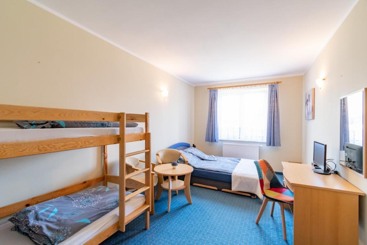 Pod Platanem Hotel Rowy  Bagian luar foto