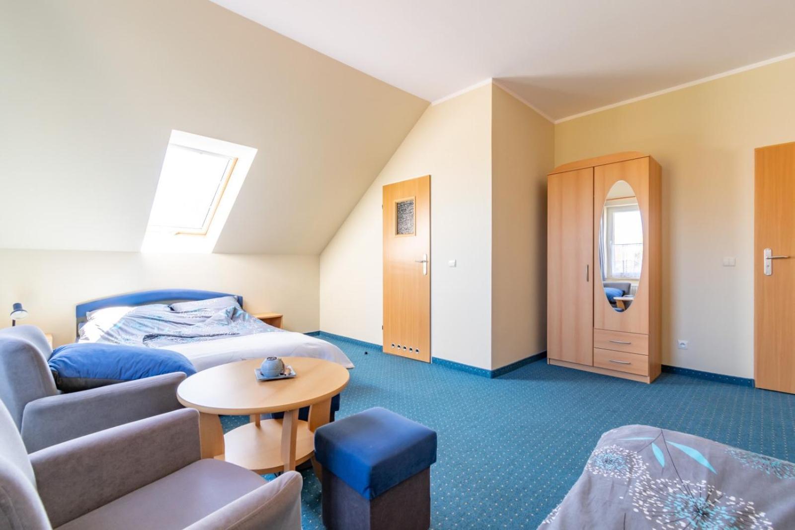 Pod Platanem Hotel Rowy  Bagian luar foto